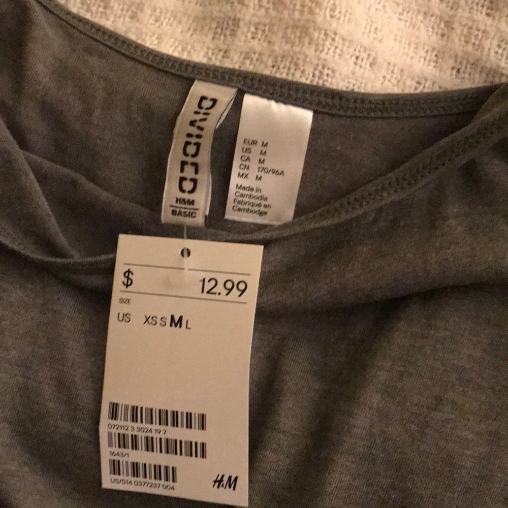 H&M Rompers - Picture 2 of 5